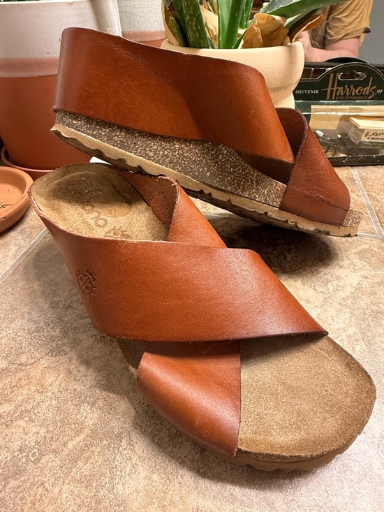 yokono Shoes - Yokono Spanish Leather Women's Crossover Leather Slide Sandals - Cognac Brown